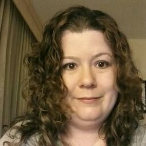 Meet your Posher, Liz